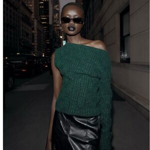 Elegant Green Off-Shoulder Sweater